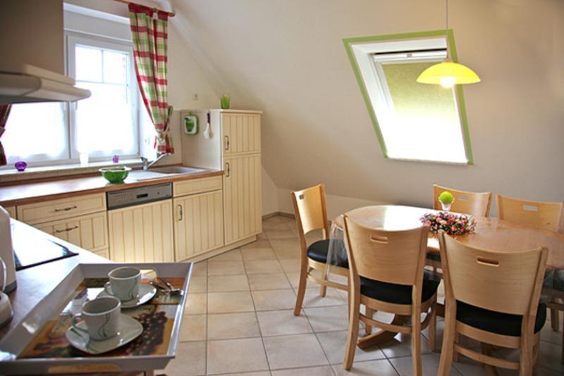 Fewo_s Alter Gutshof WE15569 Sellin  Zimmer foto